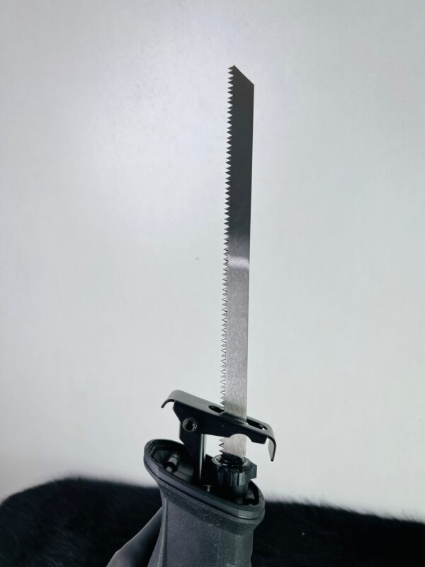 IMG_1454.jpg SCIE SABRE ELECTRIQUE 710W CROWN | CT15258 منشار اللحم الكهربائي